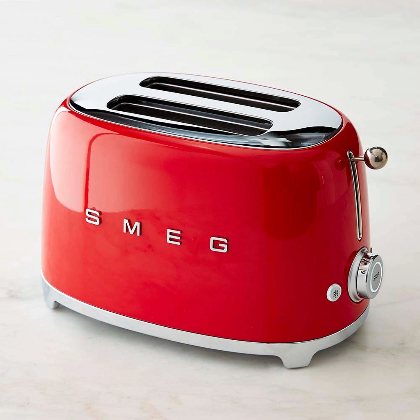 𝗦 𝗠 𝗘 𝗚 2-Slice Toaster