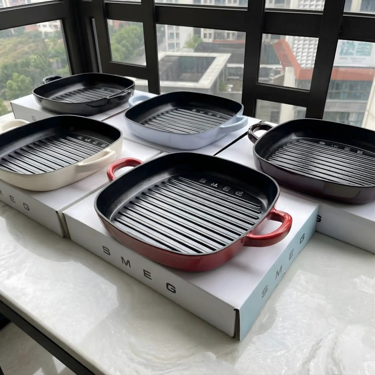 SMEG Cast Iron Grill Pan