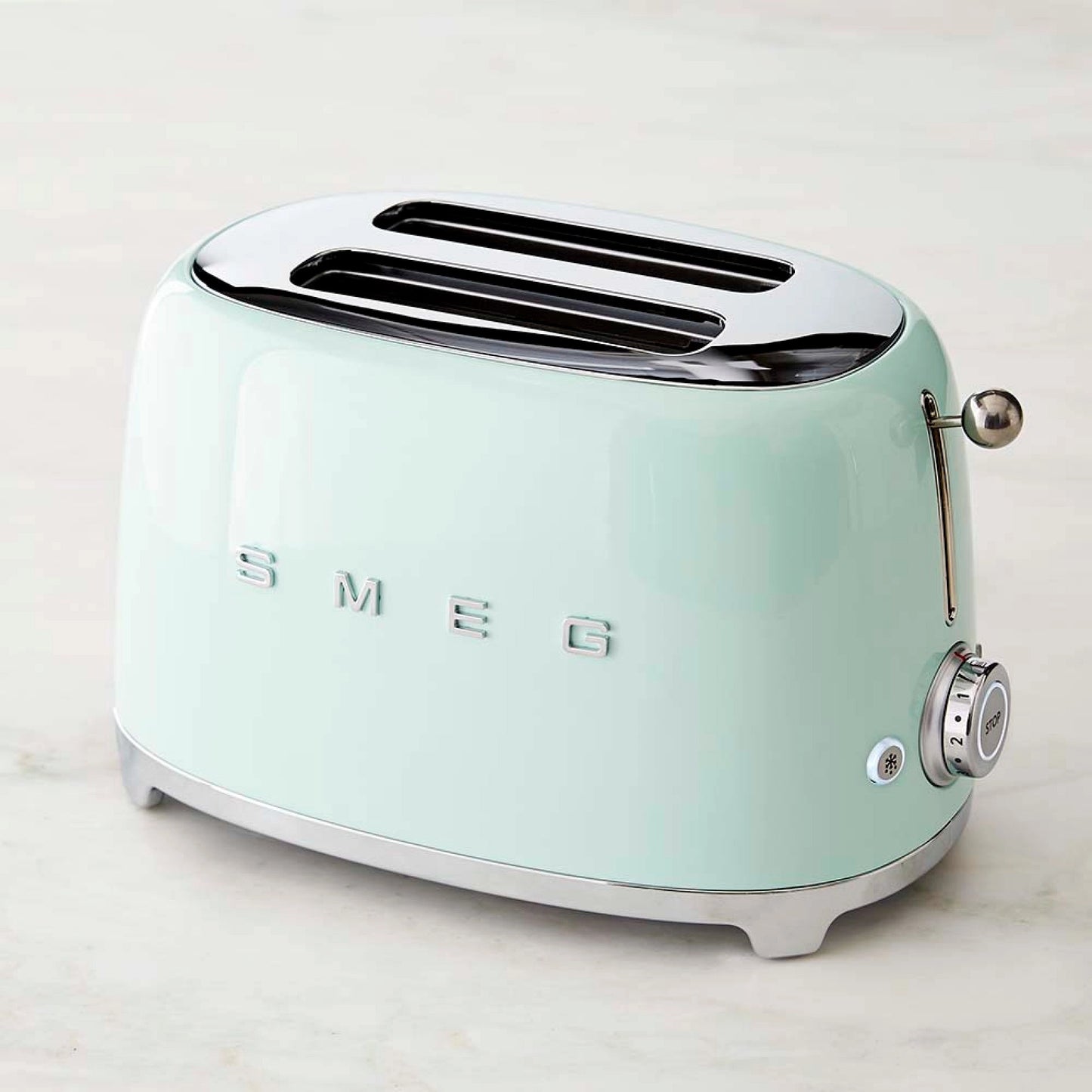 𝗦 𝗠 𝗘 𝗚 2-Slice Toaster
